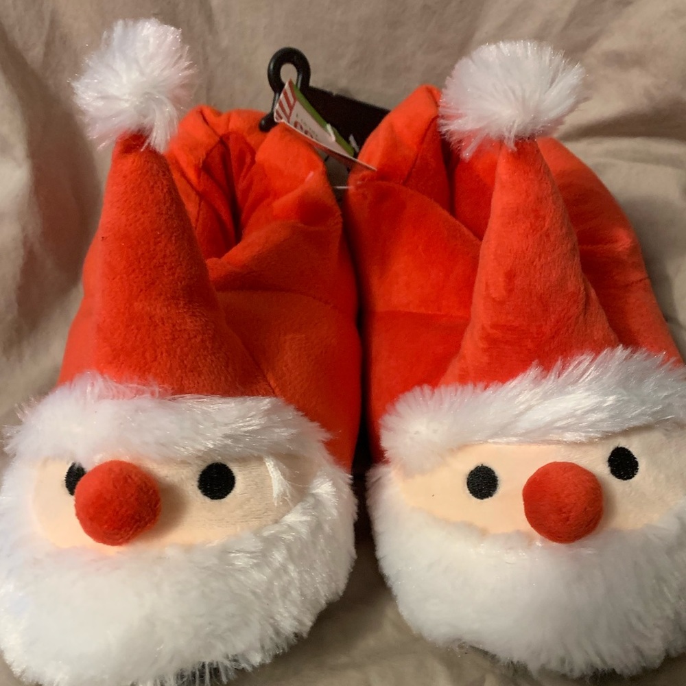 Santa slippers women’s 9